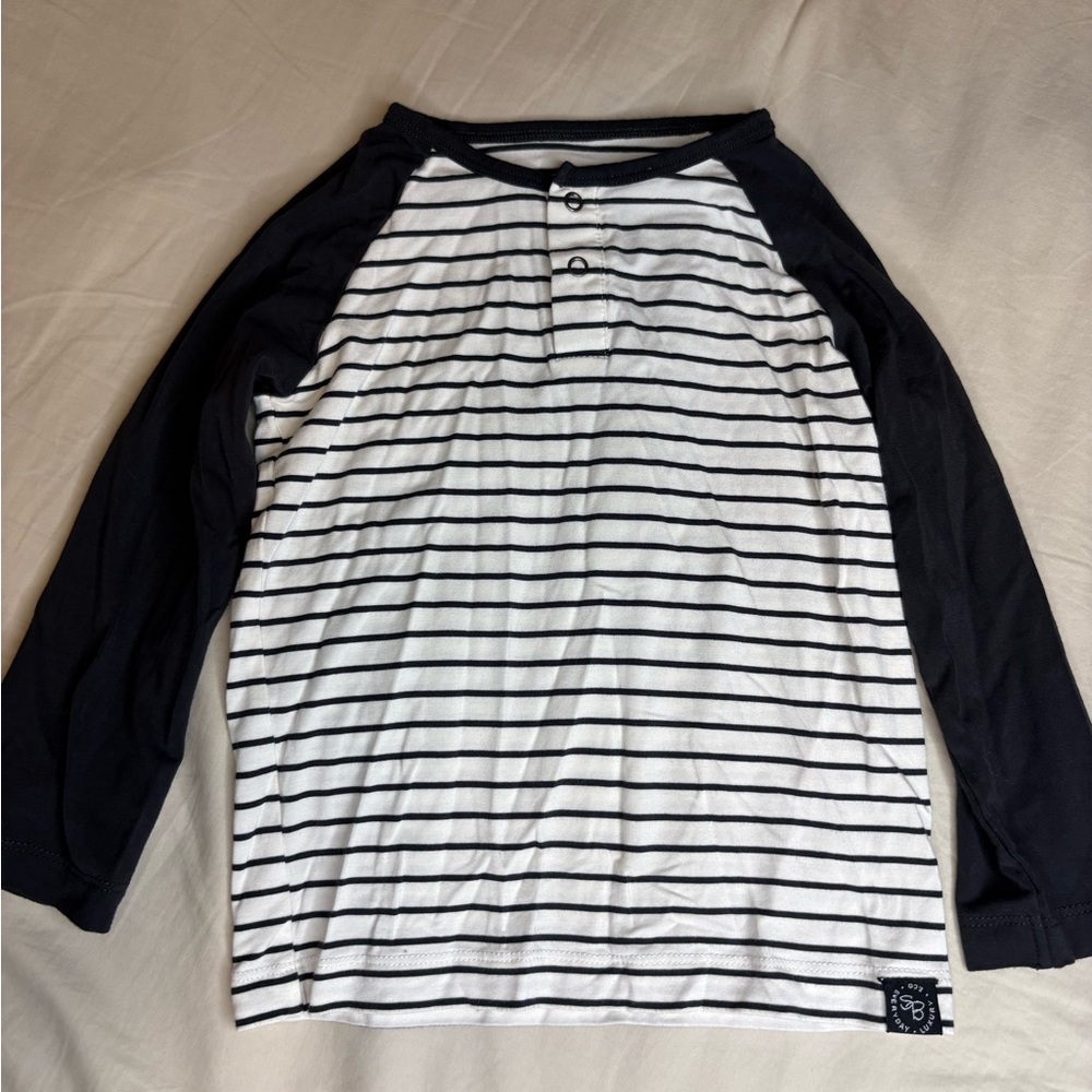 Classic Black and White Striped Long Sleeve Tee